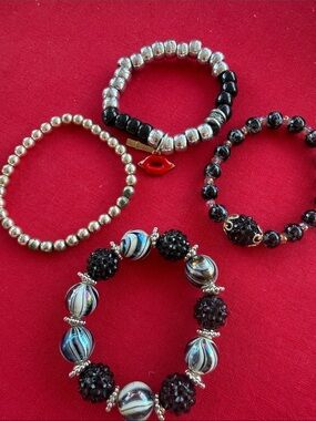 Black & Silver Beaded Stretch Bracelet Bundle - Unbranded
